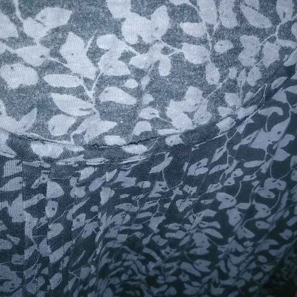 Ulla Popken L Long Sleeved Smocked Navy Leaf Tunic Top - Picture 6 of 8